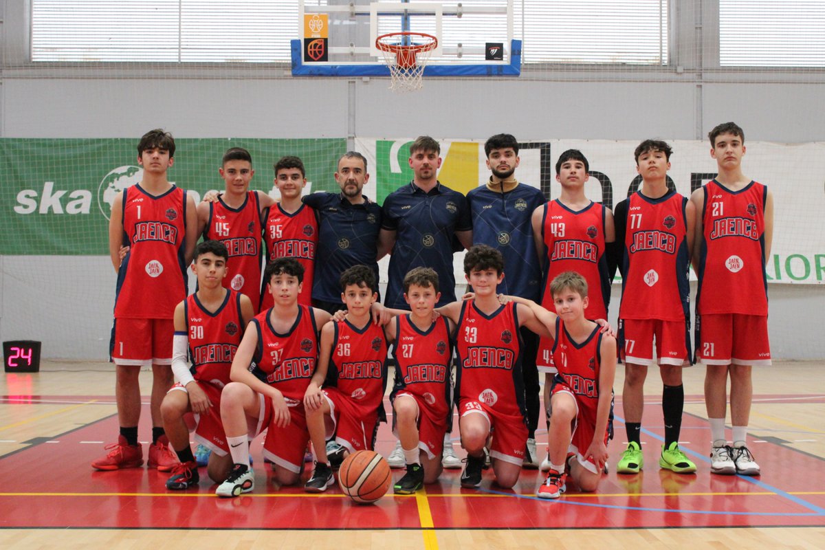 FABJaen's tweet photo. Todo preparado para el 1º partido de la J1 de la 🏆 #FaseFinalIMJaén2025

📆1️⃣0️⃣ de abril⛹️‍♀️
⏰ 17:30 horas
🏀Pavimentaciones Morales @jaen_cbcantera 🆚 Mar Fotovoltaica @LinaBasketClub Negro
🏟️ Pabellón Municipal
📍@aytoandujar

#BaloncestoAndalucía
#SomosElSur https://t.co/XuDTAvn17d