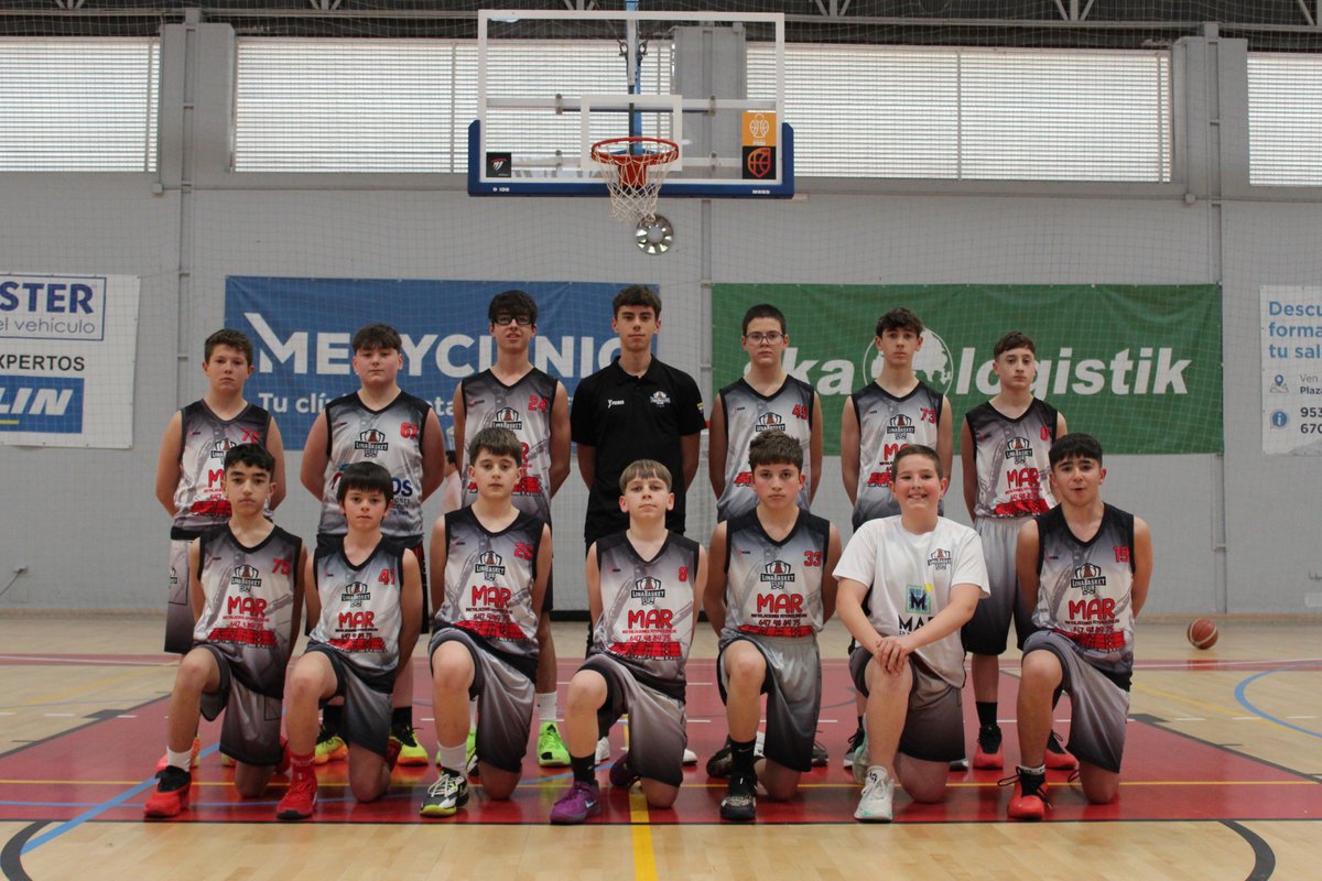 FABJaen's tweet photo. Todo preparado para el 1º partido de la J1 de la 🏆 #FaseFinalIMJaén2025

📆1️⃣0️⃣ de abril⛹️‍♀️
⏰ 17:30 horas
🏀Pavimentaciones Morales @jaen_cbcantera 🆚 Mar Fotovoltaica @LinaBasketClub Negro
🏟️ Pabellón Municipal
📍@aytoandujar

#BaloncestoAndalucía
#SomosElSur https://t.co/XuDTAvn17d