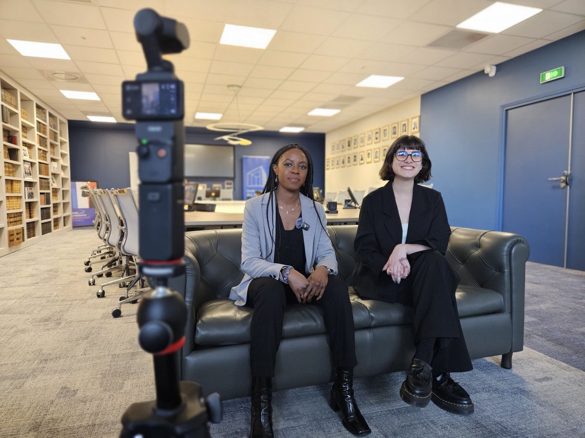 barreau92's tweet photo. 🎥Backstage🎥 Jennifer De Souza et Chloé Mifsud #avocates sont les Secrétaires de la Conférence 2025 de #Barreau92 ! 🔜 Vous retrouverez leur portrait en vidéo. #avocats https://t.co/74eYtKIctu