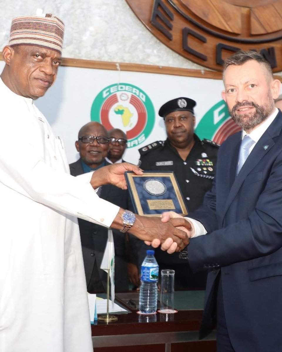INTERPOL_HQ's tweet photo. Strengthening security ties in West Africa

@INTERPOL together with @ECOWAS_CEDEAO, and the @EUinNigeria have handed over the West African Police Information System (WAPIS) to the West African national and regional authorities in Abuja, Nigeria.🇳🇬

WAPIS facilitates real-time police data exchange, connecting national law enforcement agencies at the national and regional levels and to the world community of the law enforcement agencies through INTERPOL's global I-24/7 network.

This event marks a significant milestone in the advancement of security collaboration within the West African region and presents a vital opportunity to underscore INTERPOL’s role in addressing transnational security challenges.

➡️🔗https://t.co/3KNI3UgOS9🇳🇬