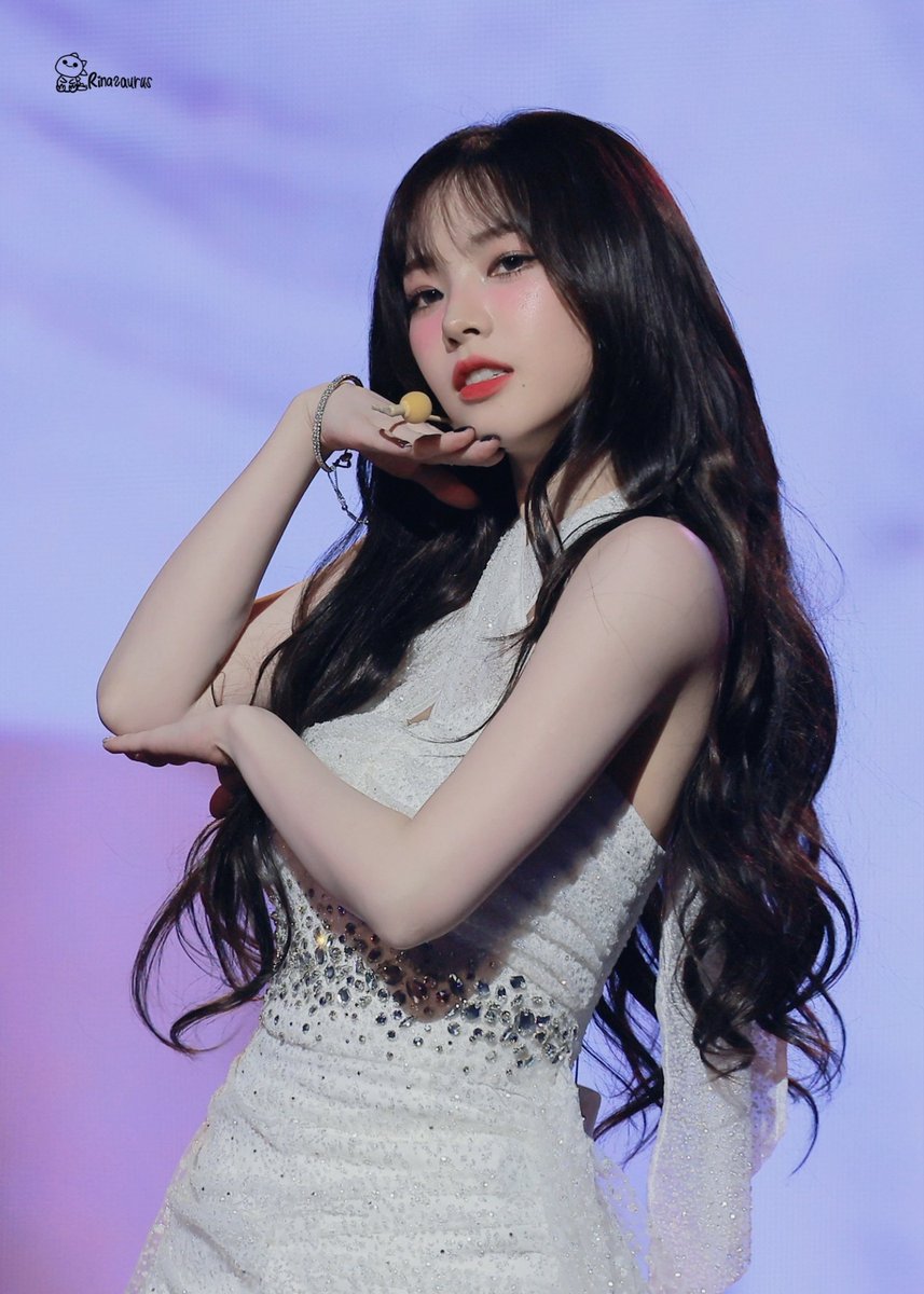 rinasaurus411's tweet photo. 🦕생일 축하해🦕

카: 카페인보다 넌 더 날 깨워,
리: 리본처럼 내 마음에 묶여버렸어,
나: 나, 이제 너 아니면 안 되나 봐.

BEYOND UP WITH KARINA
#유지민_생일이다_기분_업
#Chapter25WithKarina

#에스파 #aespa
#카리나 #Karina
#유지민 #YooJimin https://t.co/IzggEMqGAg