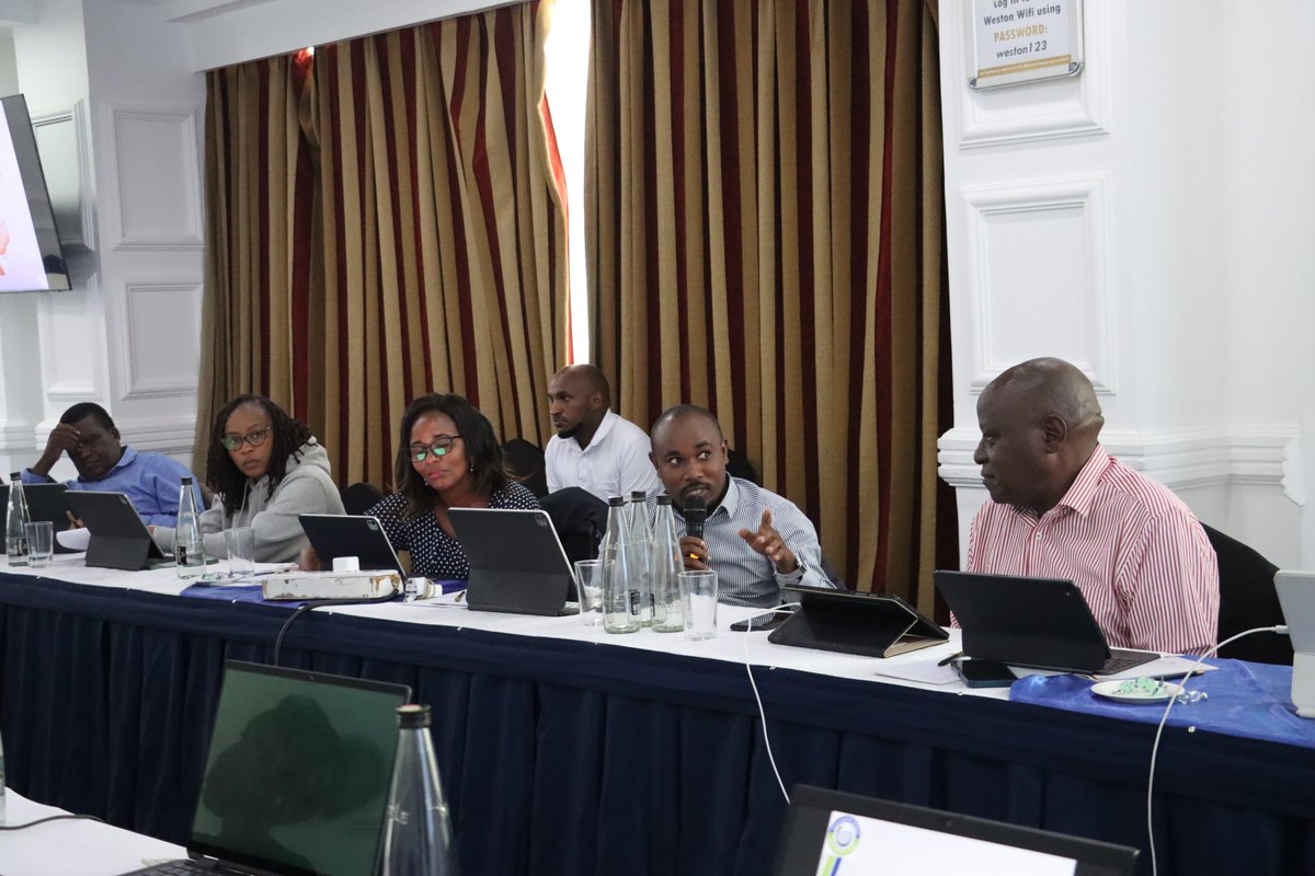 tanawwda's tweet photo. The @tanawwda Board recently reviewed key draft policy documents developed by internal teams—strengthening governance, boosting efficiency, and driving innovation.
#TWWDA #Governance #WaterForAll https://t.co/bB0FIbbqDC