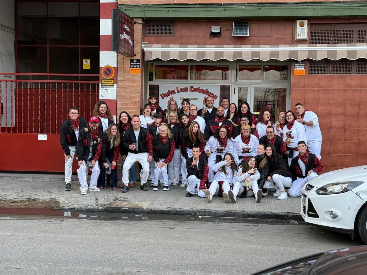 interpzgz's tweet photo. #interpeñaszaragoza 

¡La Familia crece!

#peñasanjosecinos #peñalosembolaos #peñaszaragoza #iz25 #interzgz #interpeñaszgz #interpeñas #Zaragoza 

https://t.co/pxrUBPu7zG https://t.co/bedrHmeEP9
