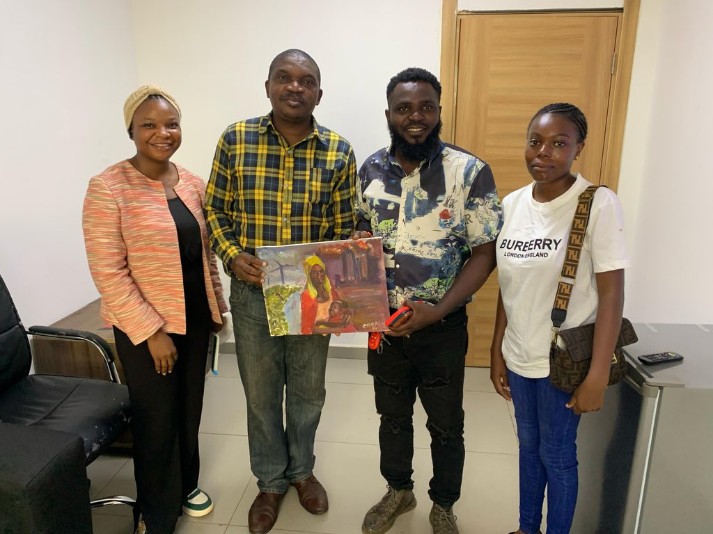 libedef's tweet photo. Strengthening Partnerships for Climate Action in Edo State - LIBEDEF 

The team of Lilbeckking Development Foundation (LIBEDEF) with the Director of Climate Change 

#libedef #lilbeckking #climatechange #climate #edostate #health #nigeria #directorofclimatechange #lbk https://t.co/GLUcayeWIi