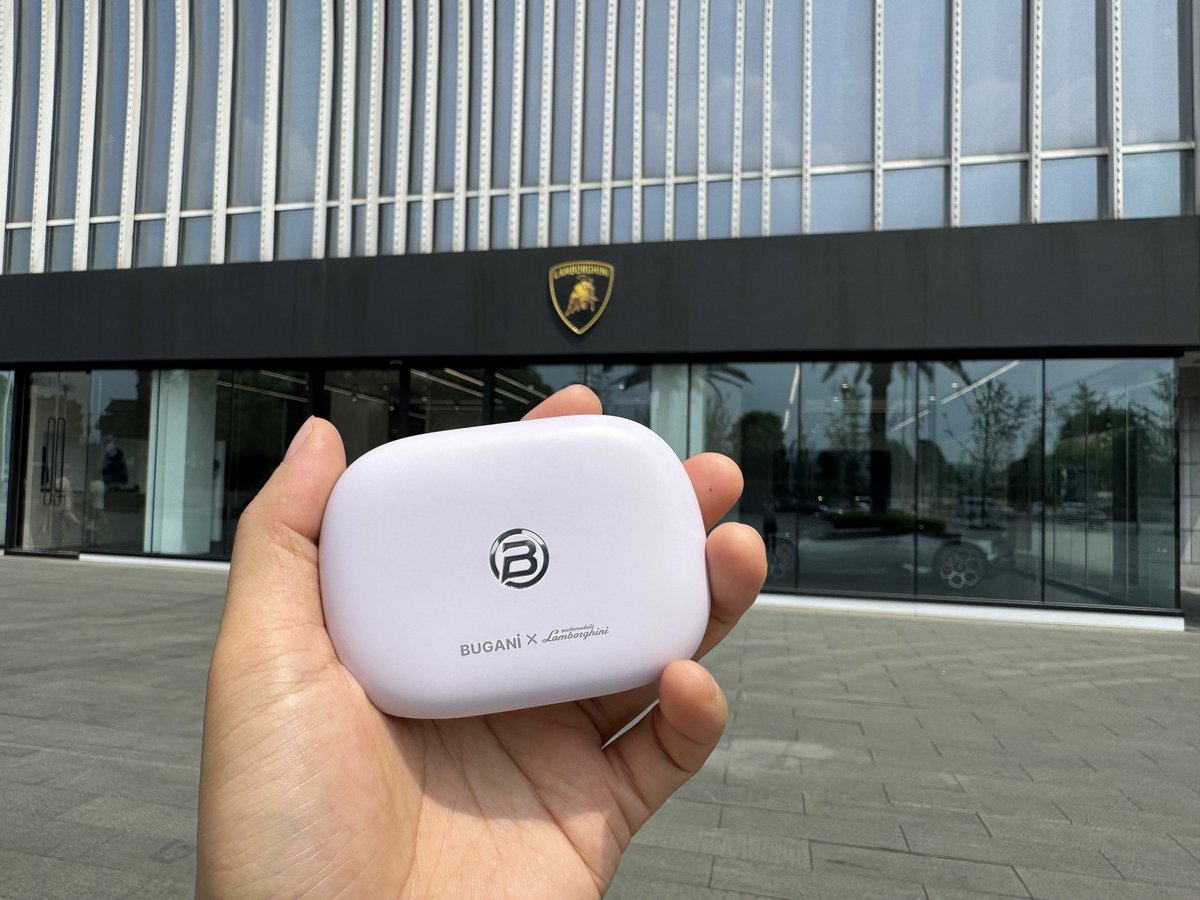 heling1682002's tweet photo. Visit Lamborghini Store With My Lamborghini Open Wireless Earbuds #lamborghini #ows #bugani https://t.co/H6zPSltFeD