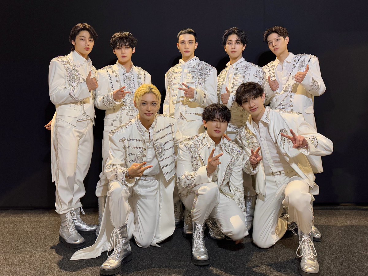 Peru STAY, thank you for tonight! Your energy, your voices, and the way you made us feel so welcomed, meant a lot to me. Moments like these remind me why I love being on stage. Until we meet again, please stay safe and happy💛