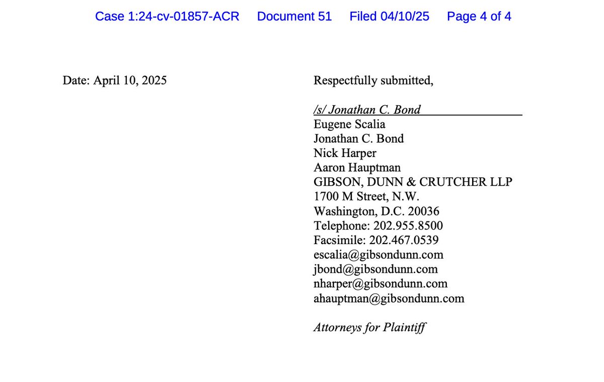iampaulgrewal's tweet image. Parties in litigation regularly ask for reasonable extensions to deadlines--fine.  But @FDICgov just filed 13 pages in our FOIA suit asking the Court for another 16 days to decide whether to ask us for ... even more delay.  As laid out in our response, this is absurd.