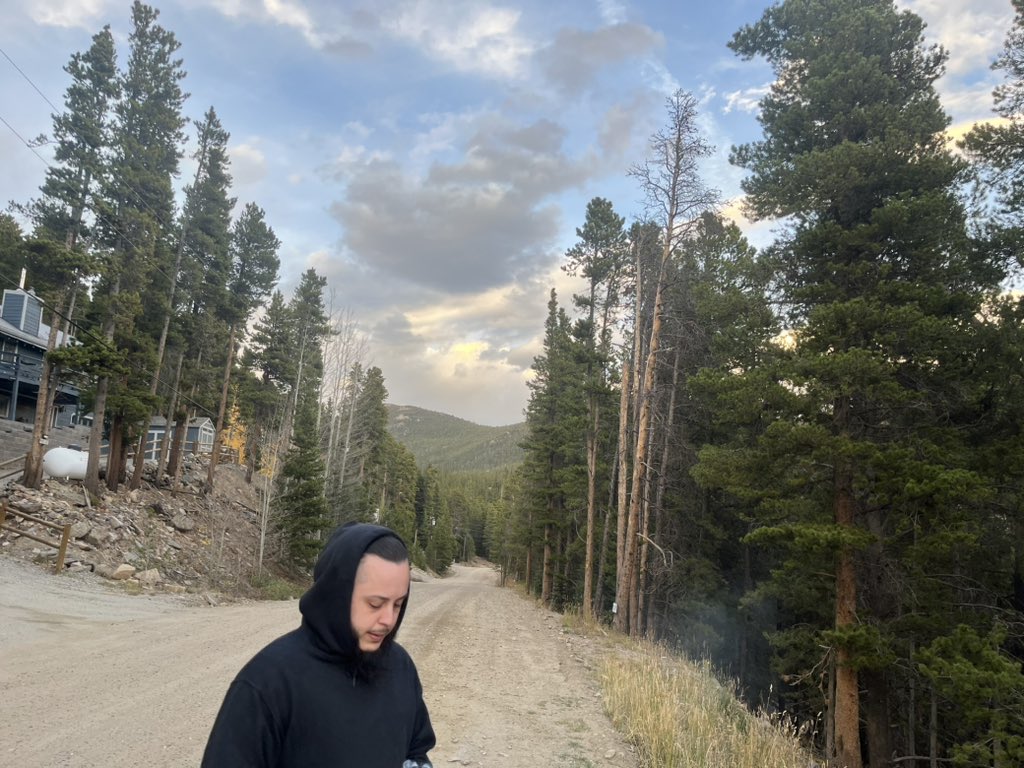 Jay_Ray_'s tweet photo. Take me back to the mountains 🏔️ https://t.co/IdiB5jNlW8