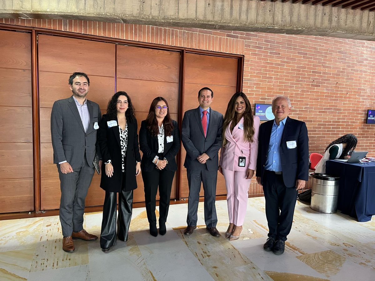 fecolfin's tweet photo. En la sesión de instalación, contamos con la presencia de representantes de @supersolidaria_ , @Fogacoop, @FNGSA  y @URFCOLOMBIA. Su participación fortalece el diálogo institucional y reafirma el compromiso conjunto con el desarrollo y la sostenibilidad del SFCOOP. https://t.co/ygUdfVVEJO