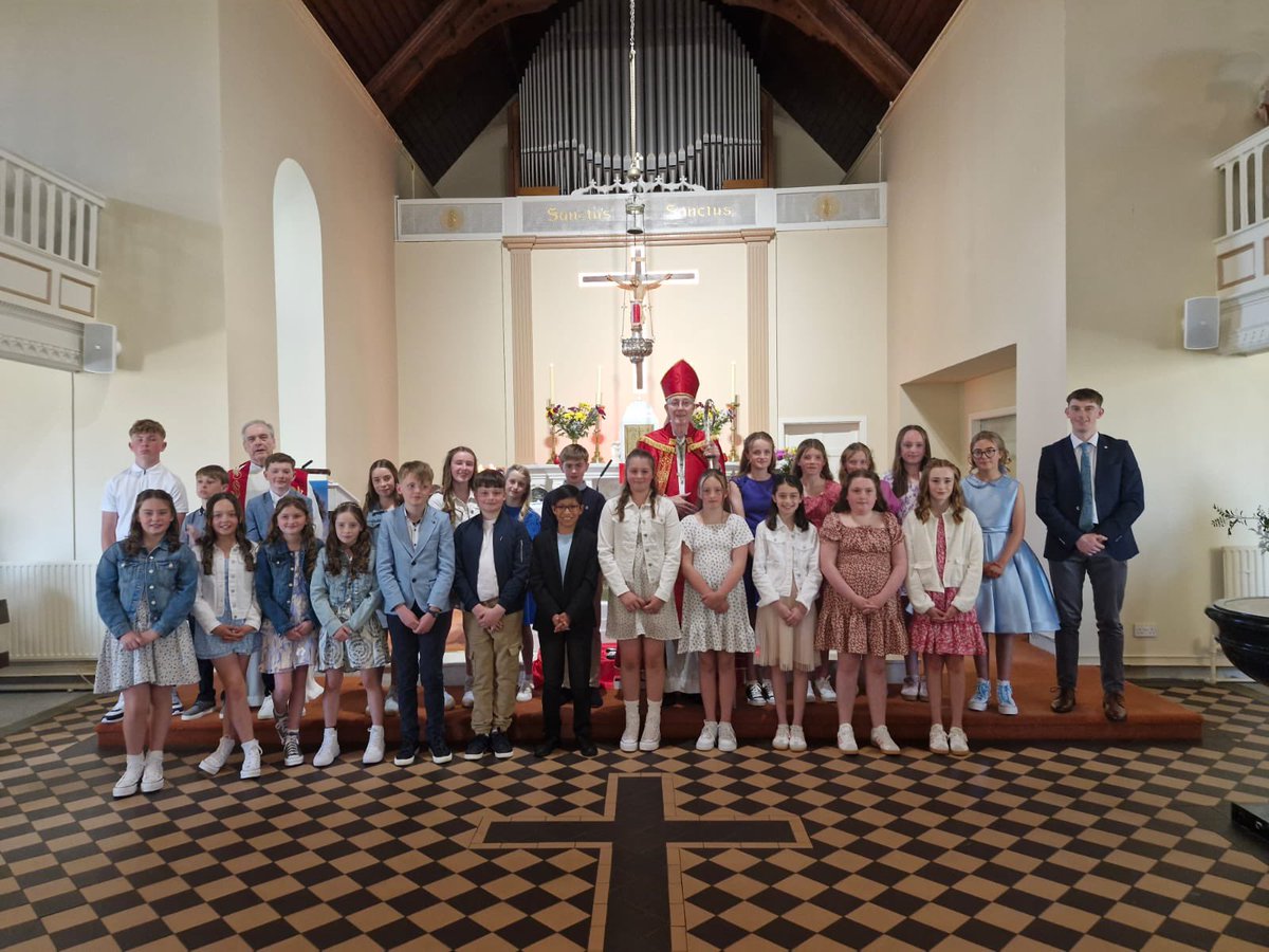 BishopDNulty's tweet photo. Just after confirming 23 young people in Paulstown this morning and 24 this afternoon in Goresbridge - Come Holy Spirit, fill the hearts of these young people - Blessed Carlo Acutis pray for us @KANDLEi @CatholicNewsIRL https://t.co/4pu082Bmhg