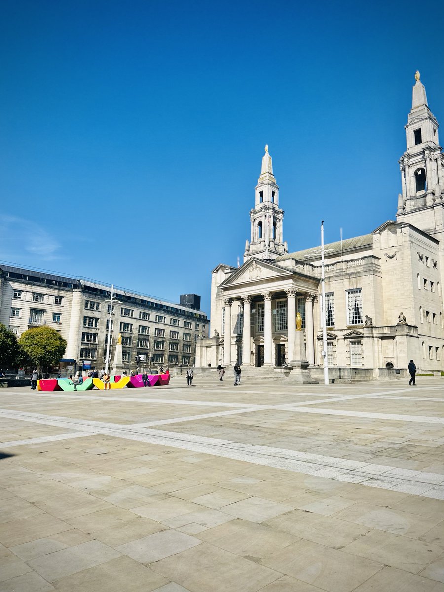 millsqleeds's tweet photo. Shoutout to @LeedsBID & their amazing #StreetRangers team for giving Millennium Square its annual deep clean! π§Όπͺ
Your work keeps the square looking its best β just in time for a big summer ahead π
#MillenniumSquareLeeds #LeedsBID #StreetRangers #LeedsEvents https://t.co/czmX9z6ZcI