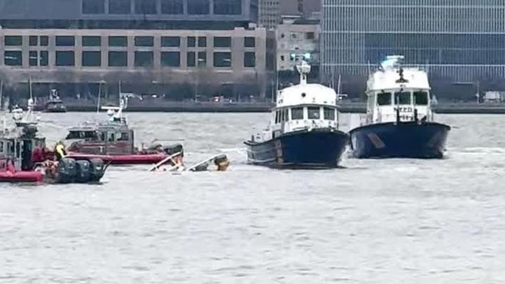Stefan Bethlenfalvay (@sbethlenfalvay) on Twitter photo 🚨 #Update: #Helicopter #Crashes in #HudsonRiver in #NewYorkCity, *ALL 6 ON BOARD KILLED*. "Three children were among those on board, according to sources." By <a href="/AaronKatersky/">Aaron Katersky</a> <a href="/JoshMargolin/">Josh Margolin</a> & <a href="/EmilyShapiroABC/">Emily Shapiro</a>- ABC News via <a href="/ABC/">ABC News</a> - abcnews.go.com/US/helicopter-… 🚨 #Update: #Helicopter #Crashes in #HudsonRiver in #NewYorkCity, *ALL 6 ON BOARD KILLED*. "Three children were among those on board, according to sources." By <a href="/AaronKatersky/">Aaron Katersky</a> <a href="/JoshMargolin/">Josh Margolin</a> & <a href="/EmilyShapiroABC/">Emily Shapiro</a>- ABC News via <a href="/ABC/">ABC News</a> - abcnews.go.com/US/helicopter-…