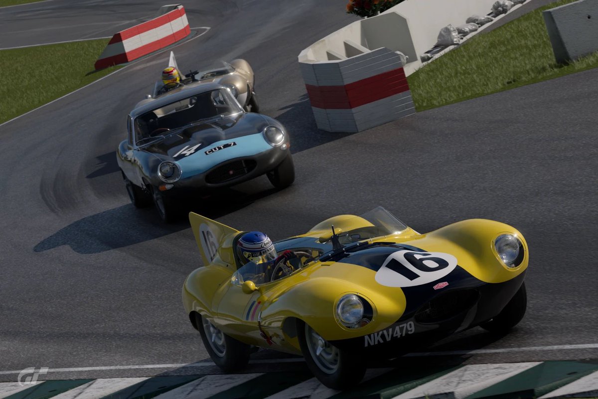 norramot's tweet photo. A quick dive into GT7 for a historic race night with the @27racers brigade. 

I wasn’t very quick, but when the game and car look this good, who am I to complain? https://t.co/qsR5H8gJ4W