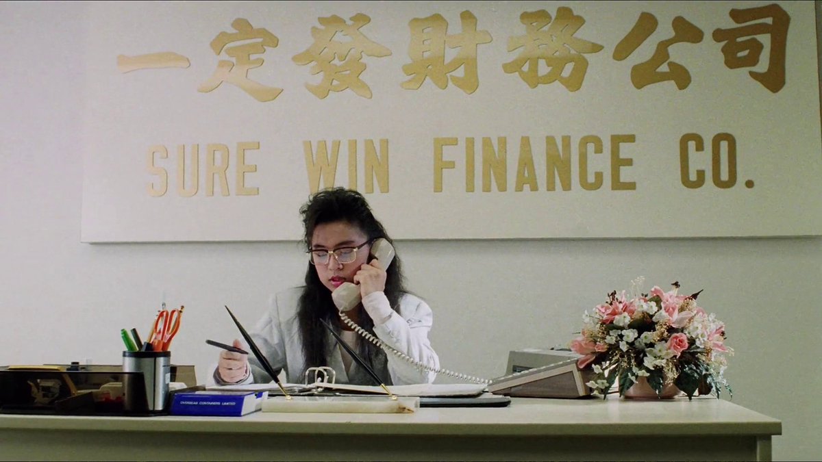 AlanSmithee1987's tweet photo. God of Gamblers (1989, dir. Wong Jing). https://t.co/0DWAHO1XZj