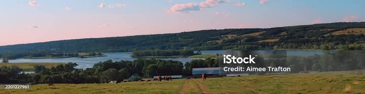 📸If you are a small business, freelancer, or someone looking for affordable nature stock images for your website or blog, please consider my portfolio on IStock by Getty Images (link in bio).   
#Fredericton #newbrunswick #istockbygettyimages
<a href="/iStock/">iStock</a> #istockphotos #istock
