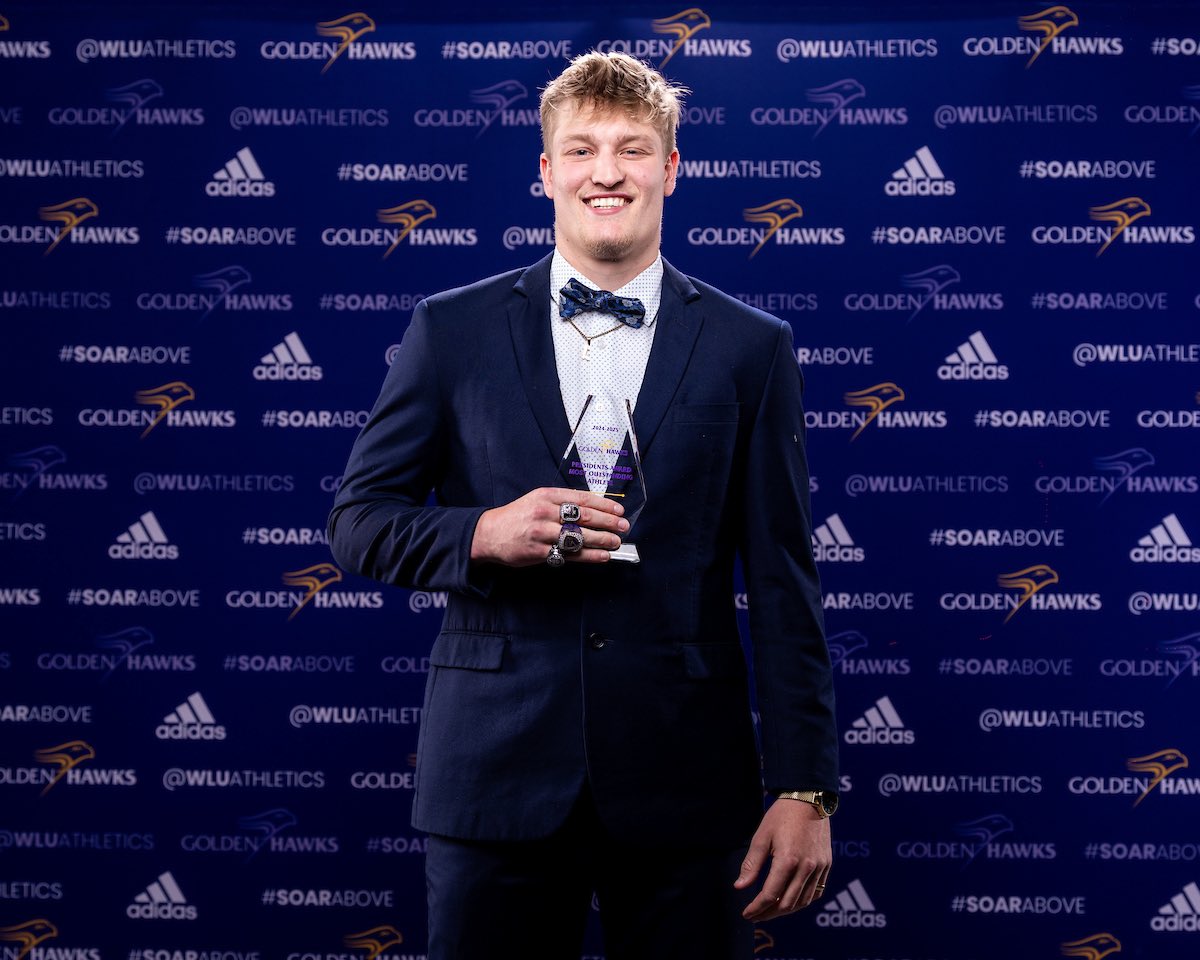 Laurier Golden Hawks Football tweet media