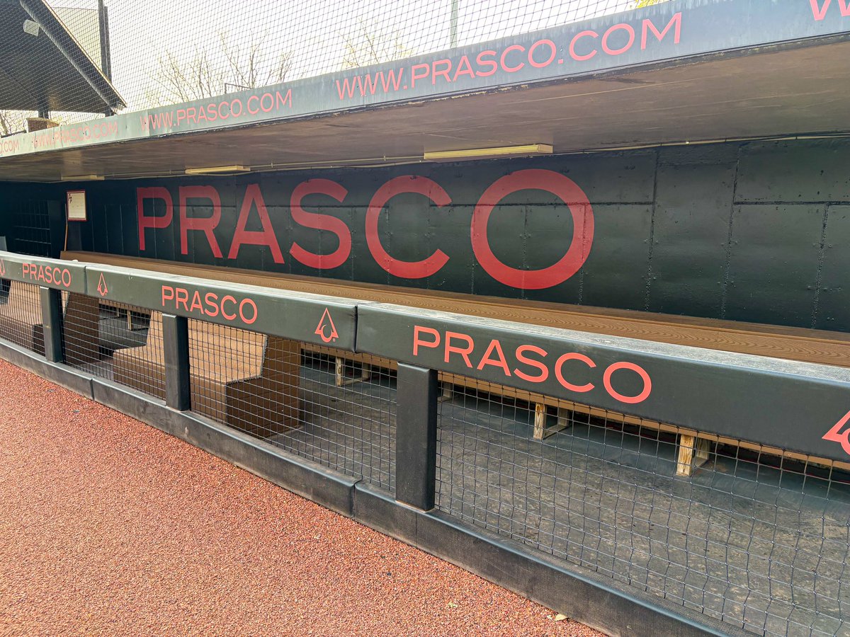 HeirloomFandG's tweet photo. ✅Prasco Park Dugout Wraps✅

Let us handle your next framing or graphic project!! https://t.co/I1H8azwXlE