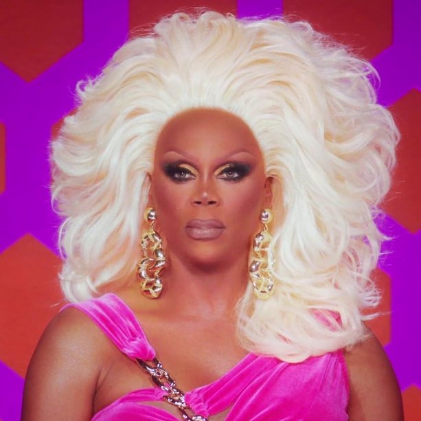 someone on tiktok said RuPaul looks like a bald woman sitting in front of a blonde wig and now I can't unsee it
