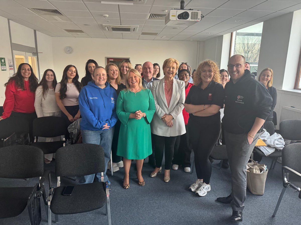 StephCraigRN's tweet photo. Never forget #nursing brought you to that table ‼️

An unforgettable final night with @patcullen9, @RobertSowney &amp; Marie Mallon @QUBAmbitionSONM 🤩

Roll on the #expo to hear from our amazing @QUBSONM students to hear about their student #campaigns 👏 https://t.co/bfZ6D5VRiJ