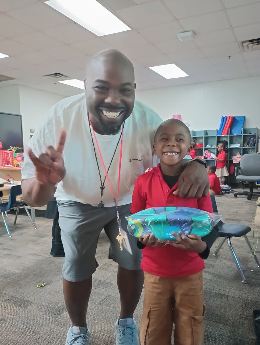 will_i_am_1st (@will_1st) on Twitter photo Coach Johnson is such a kind hearted educator who is always for the kids. He goes above and beyond the call. Thank you Coach from Jaxx Williams. <a href="/LaToBrown/">LaTosha Brown</a> <a href="/CHISDAllProDads/">CHISDAPD</a> <a href="/cedarhillisd/">Cedar Hill ISD</a> <a href="/LRELonghorns/">Lake Ridge Elementary</a> <a href="/CHISDAllProDads/">CHISDAPD</a> <a href="/CHISD_PTA/">CH Council of PTAs</a> <a href="/CHISDFACE1/">CHISD Family and Community Engagement</a> <a href="/GEARUPCHISD/">GEAR UP CHISD</a> Coach Johnson is such a kind hearted educator who is always for the kids. He goes above and beyond the call. Thank you Coach from Jaxx Williams. <a href="/LaToBrown/">LaTosha Brown</a> <a href="/CHISDAllProDads/">CHISDAPD</a> <a href="/cedarhillisd/">Cedar Hill ISD</a> <a href="/LRELonghorns/">Lake Ridge Elementary</a> <a href="/CHISDAllProDads/">CHISDAPD</a> <a href="/CHISD_PTA/">CH Council of PTAs</a> <a href="/CHISDFACE1/">CHISD Family and Community Engagement</a> <a href="/GEARUPCHISD/">GEAR UP CHISD</a>