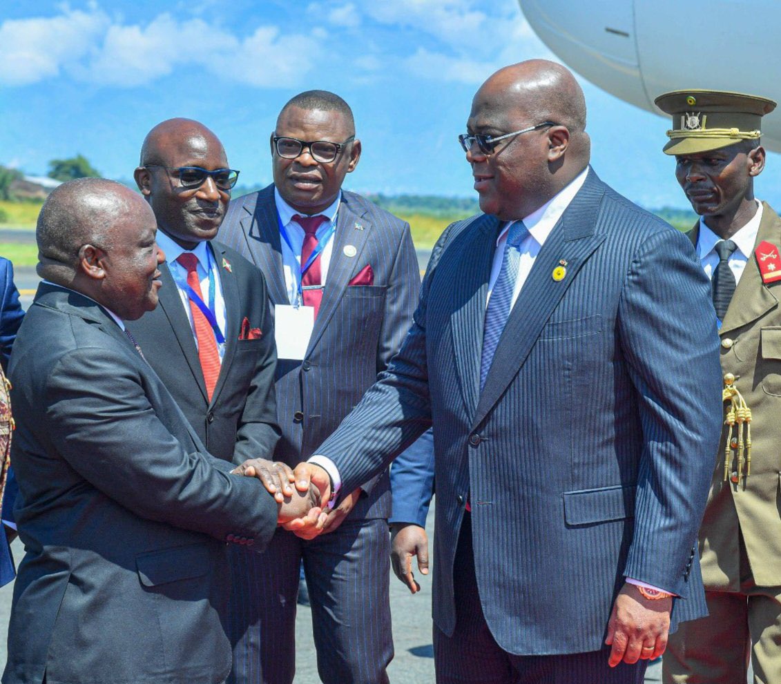 afrikarabia's tweet image. #RDC Le #RCD/K-ML dément les rumeurs d’un ralliement de @AntipasMbusaN à l’#AFC #M23. Selon son secrétaire général, Alfred #Mugeni Kalingini, le parti est toujours membre de l’Union sacrée.