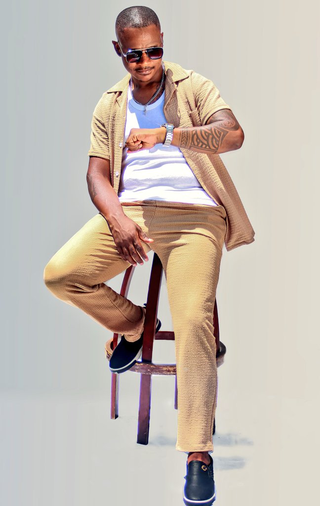 LetsRockU_ZA's tweet photo. Super talented Mthokozisi Ndaba collaboration with Let's Rock U & Neasy Beatz - iThemba Lami (Official Music Video).
🔗 https://t.co/3ViczDVd2P
via @YouTube
📌26,762 views in 4 days.🚨
#iThembaLami #stockmarketcrash https://t.co/2giBzCPVrs