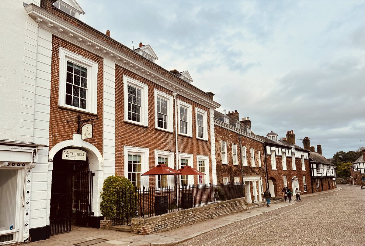 Exploring Exeter!
marbecvillage.etsy.com 

#exeter #devon