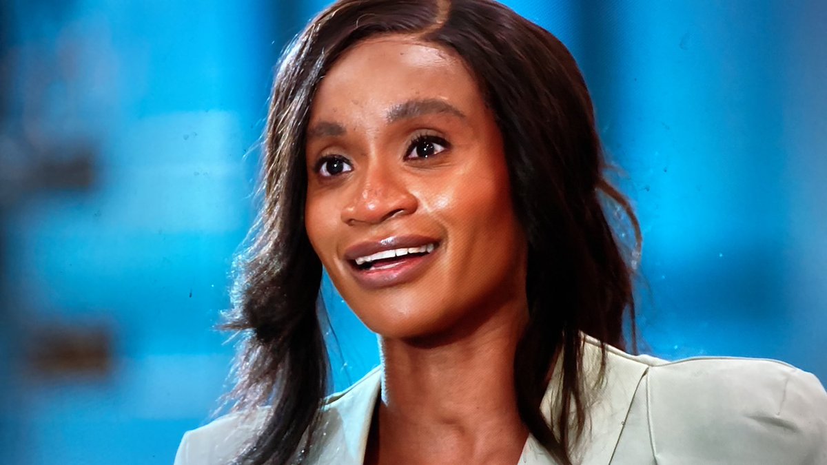 ChorleyTuesday's tweet photo. WE HAVE OUR WINNER FOR FIRST INTERVIEW CRY OF THE SEASON! 👏👏

In fairness, we share the same heritage of being the offspring of hard-working #Zambian mothers 🇿🇲

Well done, Chisola - I’m sure your mam very is proud! ✊

#TheApprentice #ChorleyTuesday https://t.co/mAZBPY2zlO
