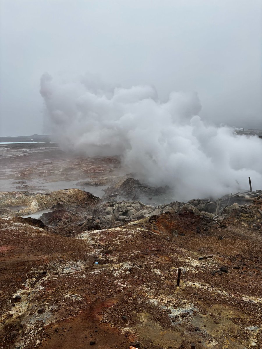 GeographyPC's tweet image. Travel to Iceland went very smoothly! We have visited the ‘Bridge between continents’ where the North American &amp;amp; Eurasian plates are moving apart. The landscapes are unearthly lava fields. We also visited the Gunnuhver Hot Springs &amp;amp; collected lava samples from a recent eruption!