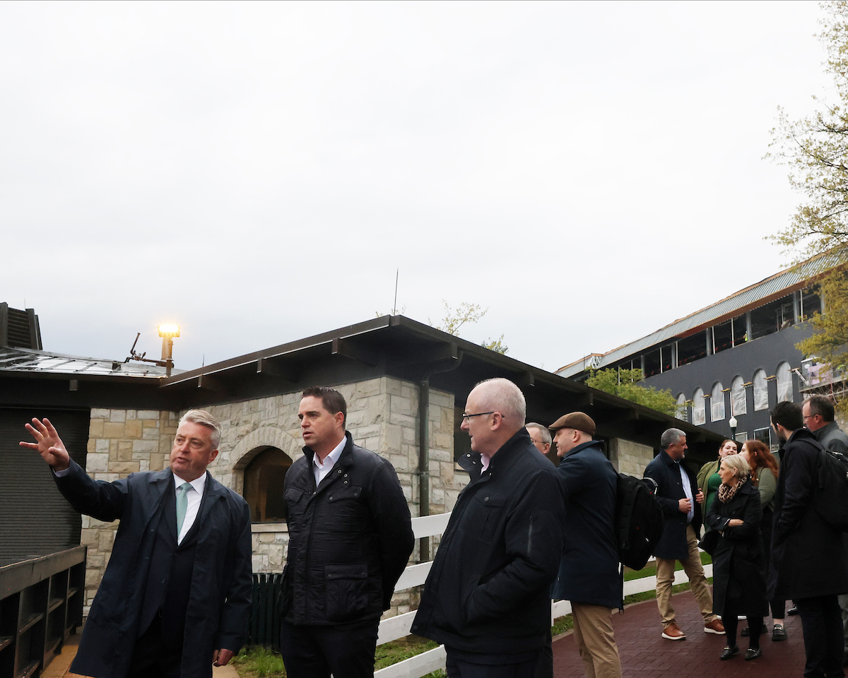 keeneland's tweet image. We're thrilled to welcome Ireland's Minister of Agriculture, @martinheydonfg, to Keeneland this morning!