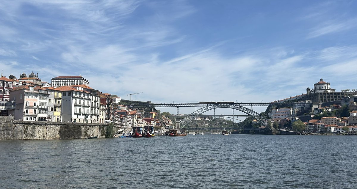 johnbarlow's tweet photo. Exploring Porto in some much needed sunshine https://t.co/0xggSBmNyV