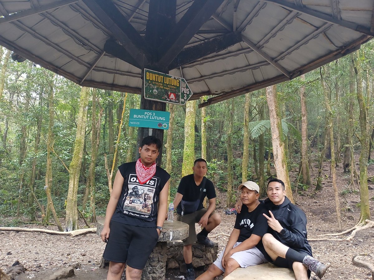 Adatidak3's tweet photo. Pos 3... persediaan menipis waktunya memakan satu sama lain... https://t.co/sX7dTvO7f6