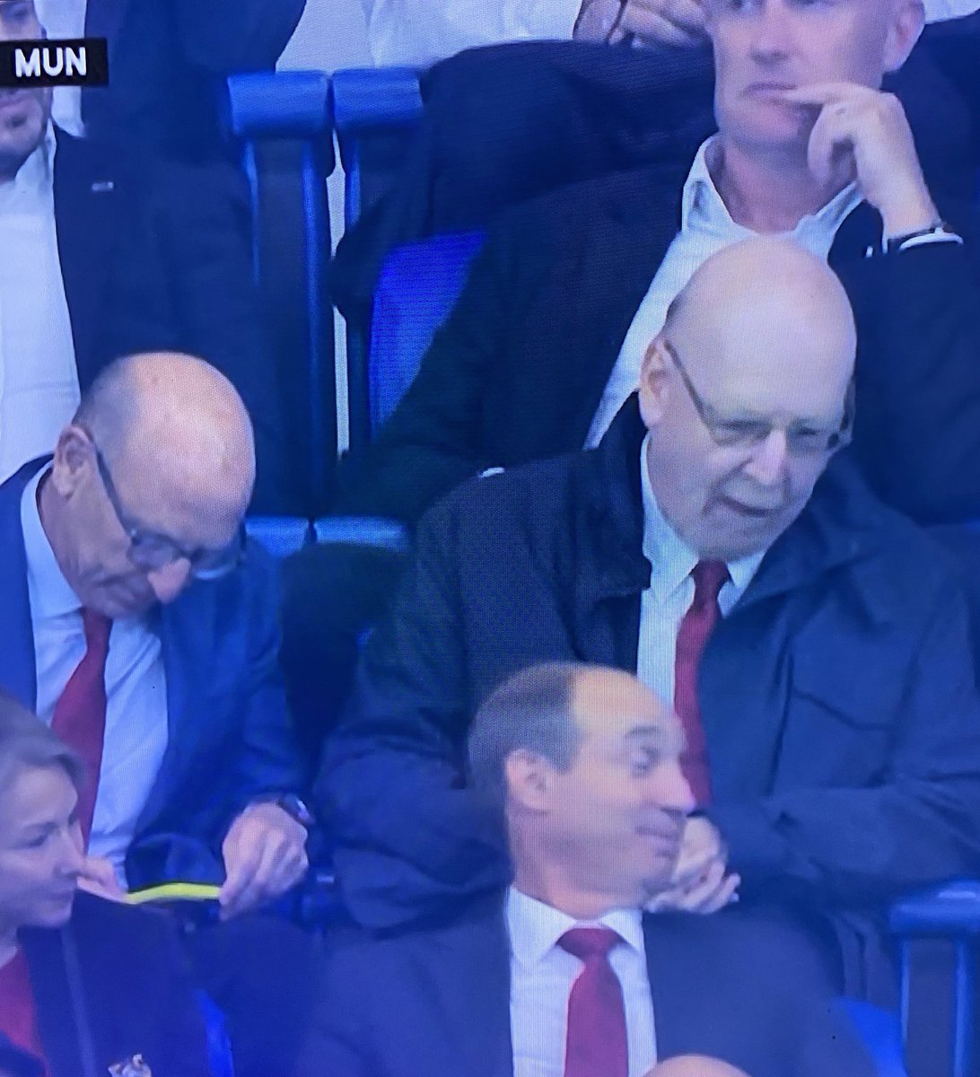DaytrippingRed's tweet photo. The actual state of these fucking pricks

The actual cheek of them to show their faces

Horrible, horrible bastards. https://t.co/5QjEGBGD3k