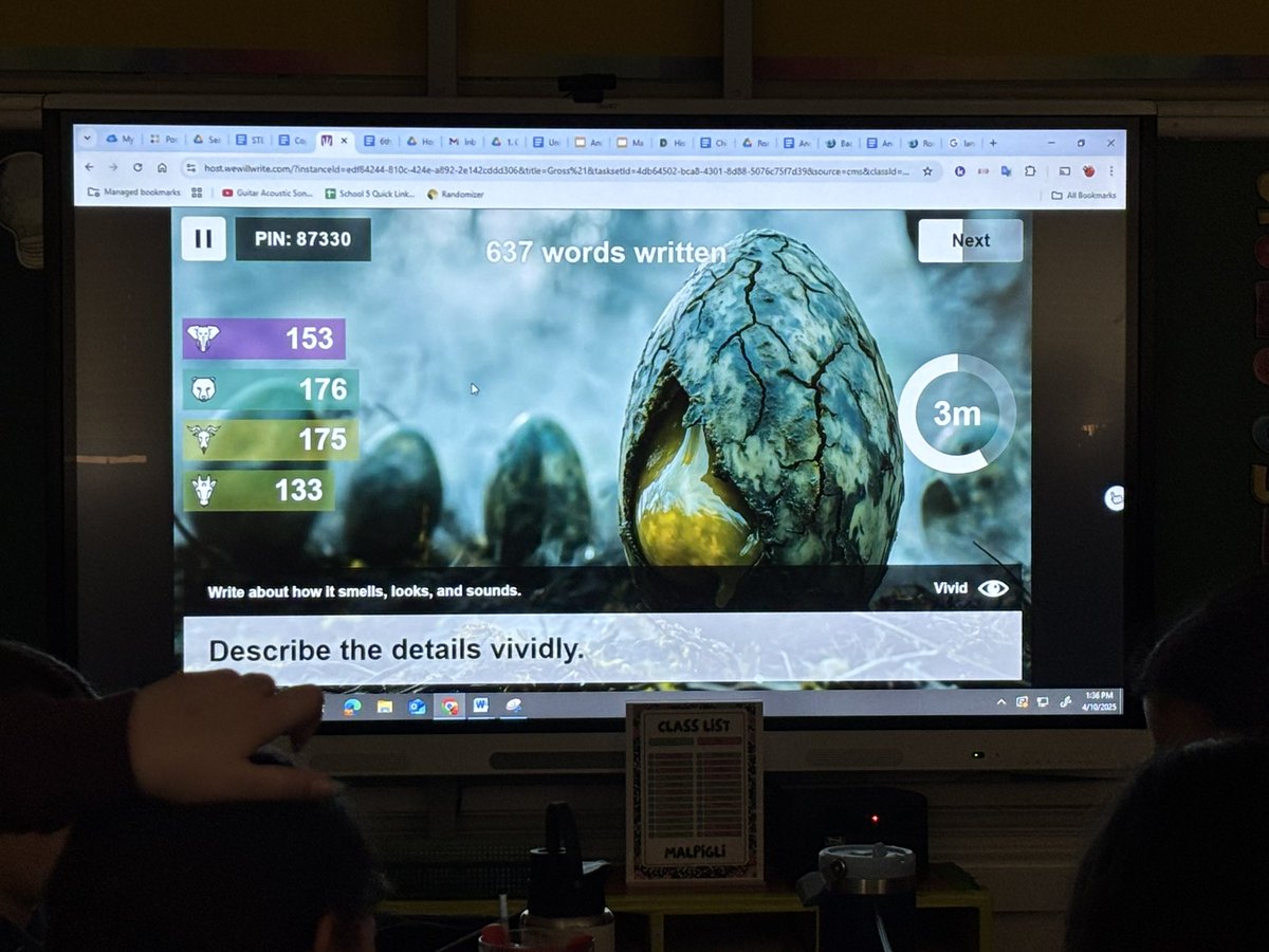 Mrs_Pickwick_'s tweet photo. 6th graders playing/ practicing writing today to help their word count, description and typing skills! Thanks to @wewillwrite_com the students were asking for more and more! #writingskills @OSchoolsPR https://t.co/IwM5MLflle