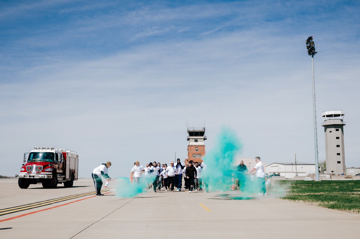 Missouri National Guard tweet media