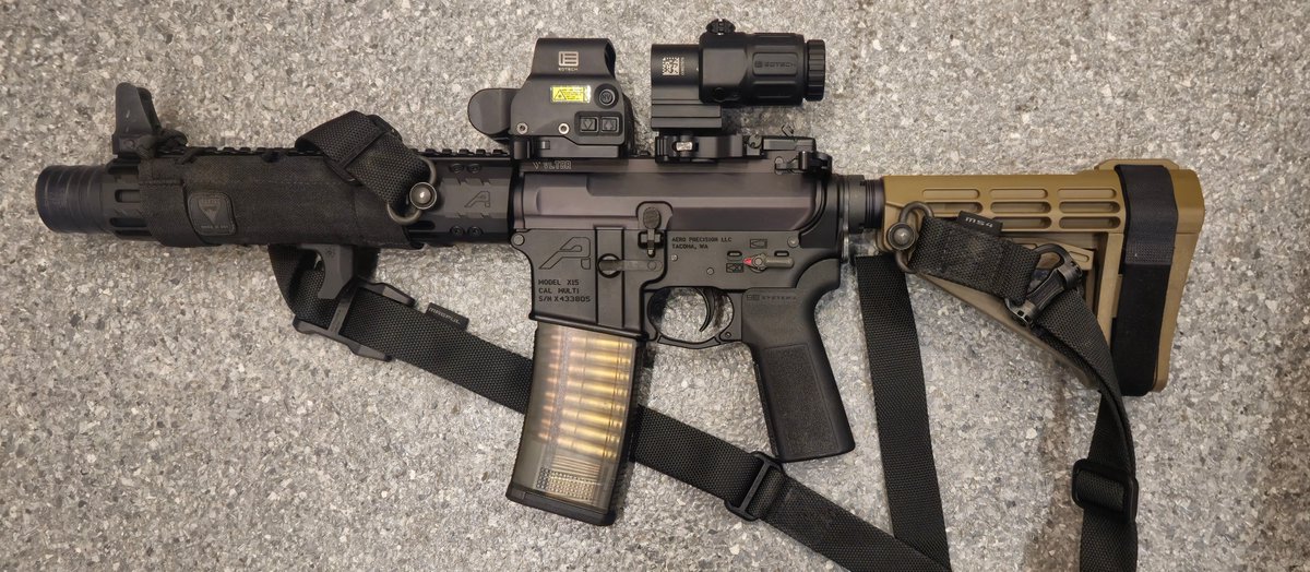 FunGunsWaco's tweet photo. @Magpul T-Mags out for those summer beach parties 😎

#ottergang https://t.co/RMhvXnj9DG