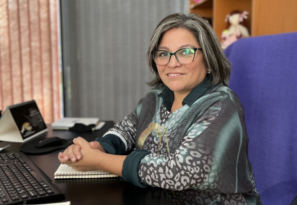 Universidad Austral de Chile (@uaustraldechile) on Twitter photo La Decana de la Facultad de Ciencias, Dra. Leyla Cárdenas, fue entrevista por Cooperativa Ciencia <a href="/Cooperativa/">Cooperativa</a>
Compartimos enlace para que conozcan su historia
cooperativaciencia.cl/cienciaconella… La Decana de la Facultad de Ciencias, Dra. Leyla Cárdenas, fue entrevista por Cooperativa Ciencia <a href="/Cooperativa/">Cooperativa</a>
Compartimos enlace para que conozcan su historia
cooperativaciencia.cl/cienciaconella…
