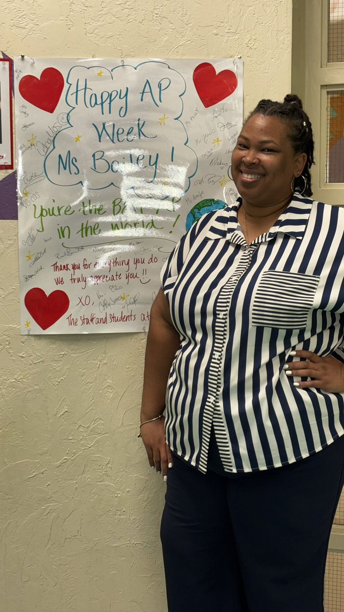 MarciInnocent's tweet photo. Here at Boca Elementary we have the pleasure of working with an amazing Assistant Principal. We appreciate all that you do for our Eagles, teachers and staff!!!! Happy National Assistant Principals Week!!!! @BocaRatonElem @MissJMBailey https://t.co/IihDLTK0uc