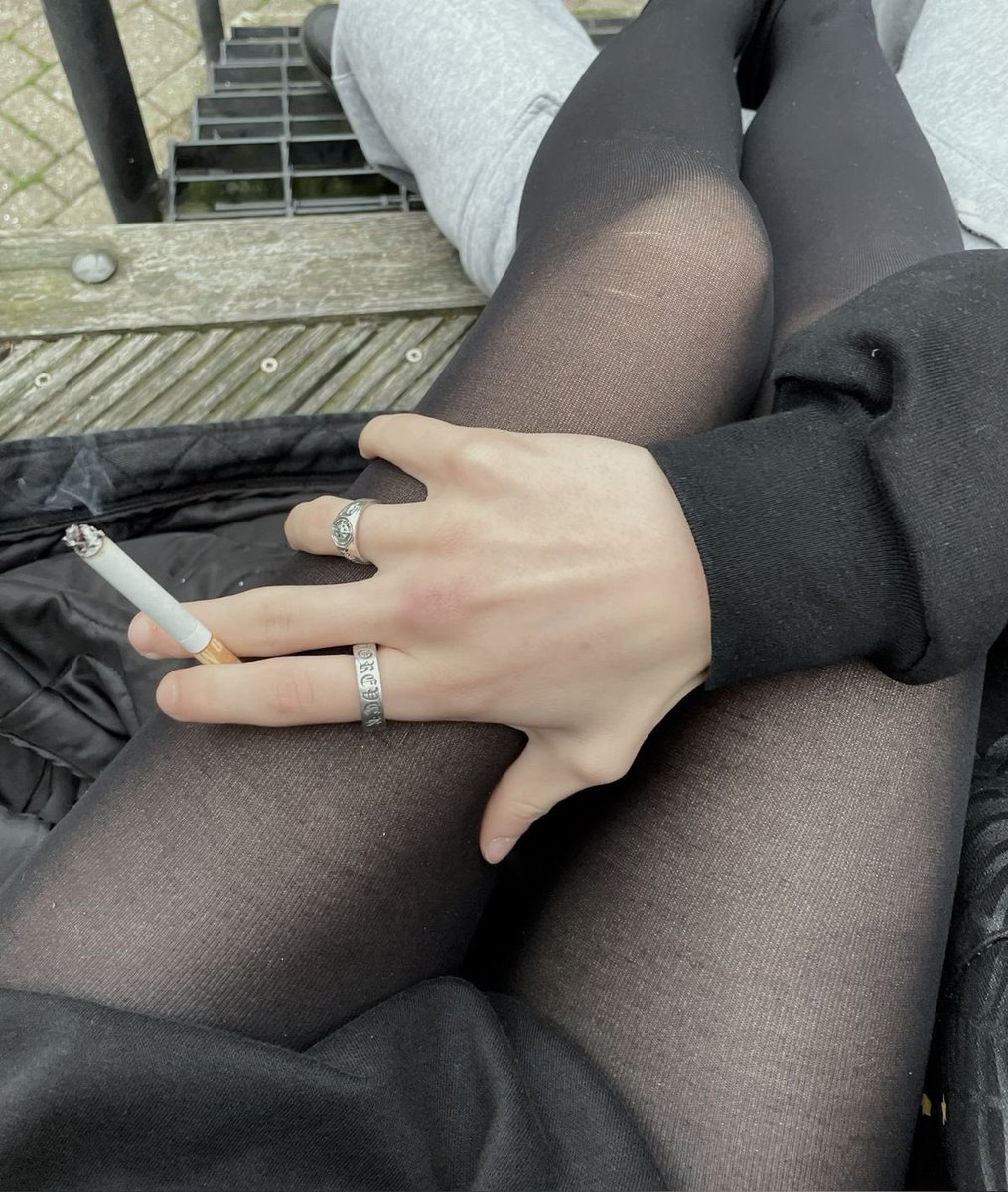 ۟ (@hwrt_) on Twitter photo 