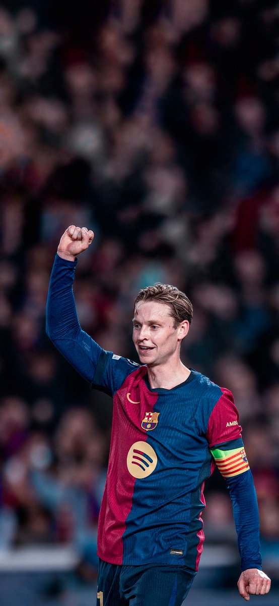 tm5xi's tweet photo. 4K Wallpapers : Frenkie De Jong
└📄 Barcelona | #BARBVB https://t.co/Z8OgMqKXik
