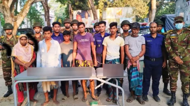 নড়াইলে সেনাবাহিনীর অভিযানে দেশীয় অস্ত্র-মাদকসহ গ্রেফতার ৬