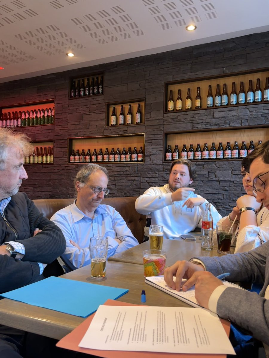 Réunion de travail du comité <a href="/HorizonsLeParti/">Horizons</a> de Versailles dans le cadre du cycle thématique Logement 🏠

Logement social, rapports propriétaires/locataires, construction … des échanges riches sur un sujet que le politique doit se réapproprier pour apporter des solutions 💡