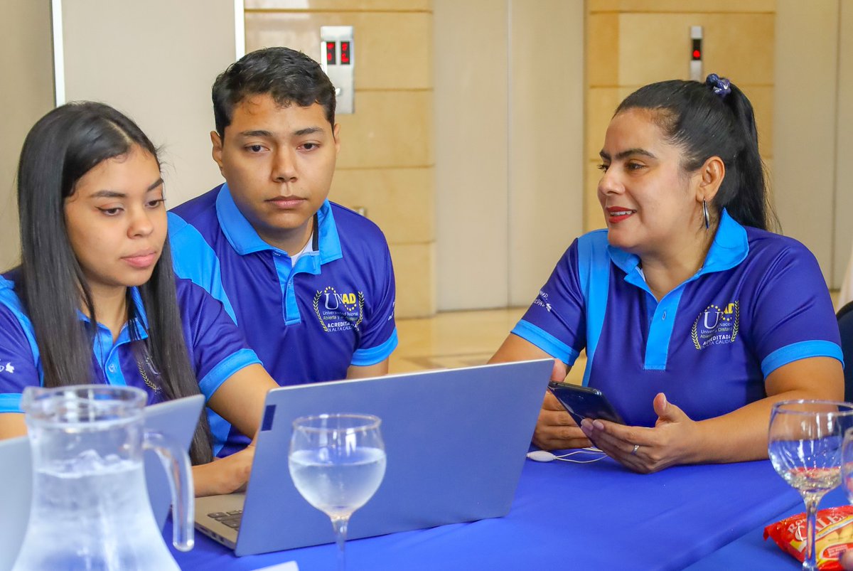 Carolina Calle tweet media