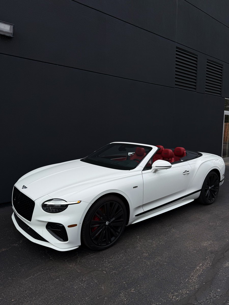JoeW6_'s tweet photo. A $400,000 example of the new Bentley GTC Speed First Edition ✍️ https://t.co/tdmnEnzByF