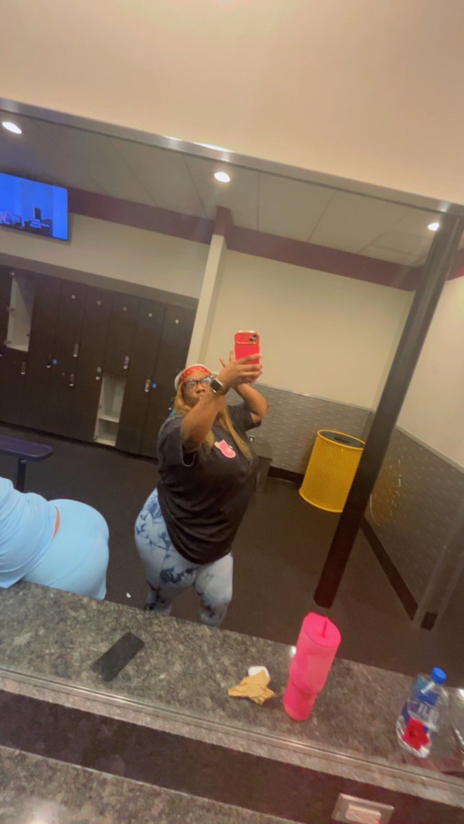 FoodIs__Life's tweet photo. Been at it since January . I love this gym  life https://t.co/IPrnBtUuay