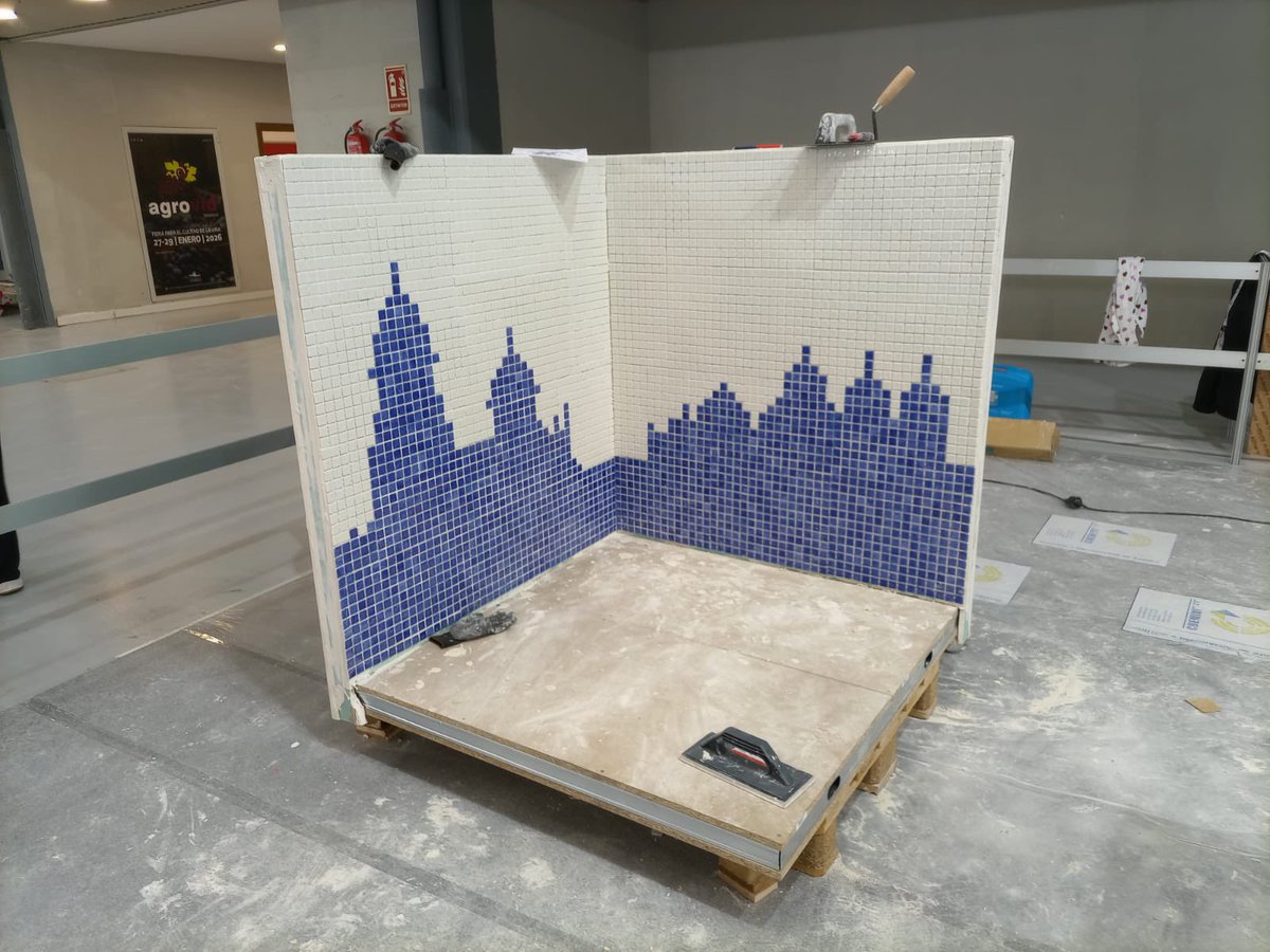 CIFP_Fabres's tweet photo. #CyLSkills Qué buen trabajo ha hecho los alumnos Josean y Edgar, del ciclo de GM de Construcción de 1º 👏🏻👏🏻👏🏻Enhorabuena también a su profesor José M. Pérez!! @cylskills @educacyl @educacyl https://t.co/4krBkwv0JT