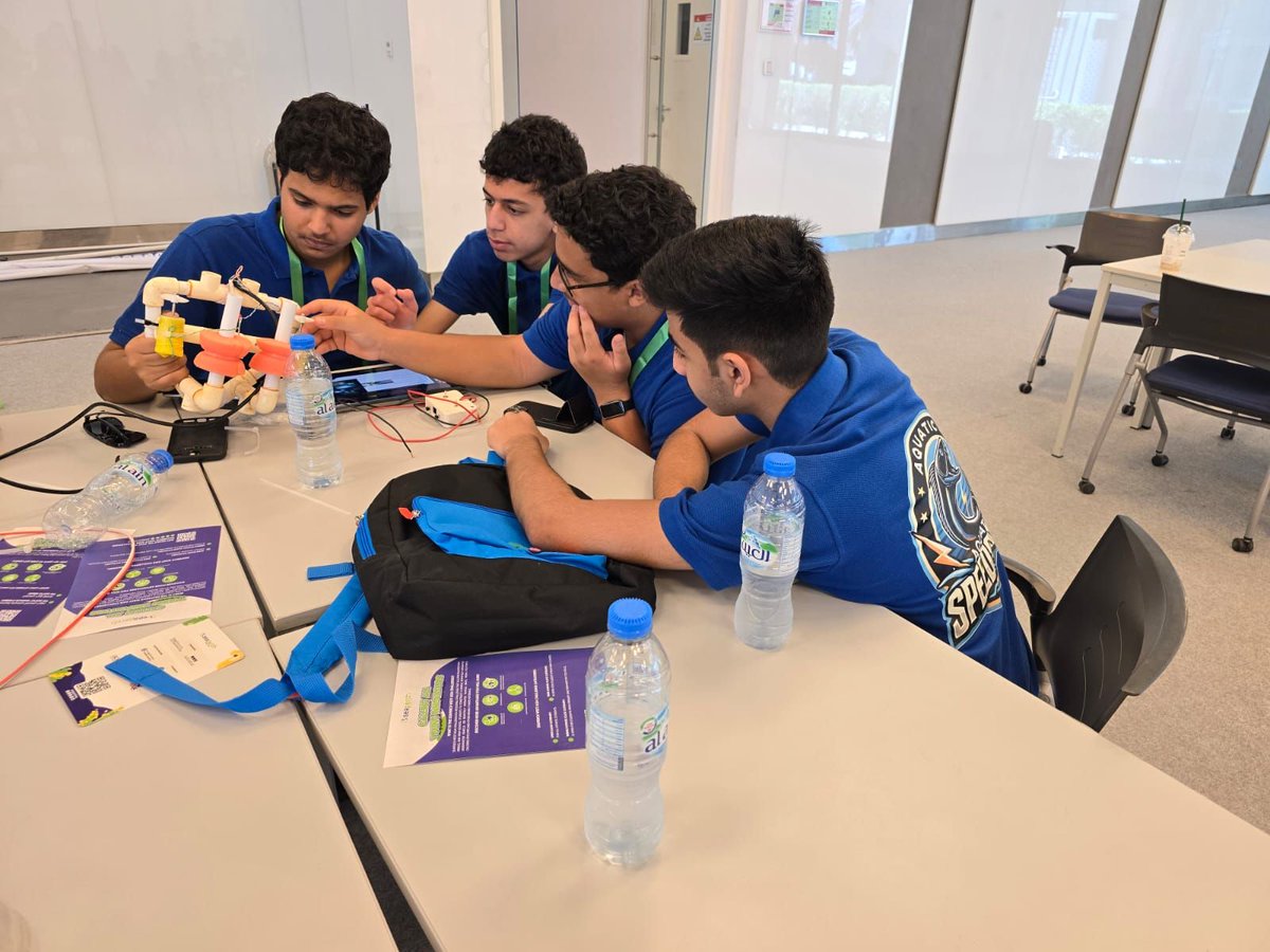 UWRChallenge's tweet photo. يوم لا يُنسى!🤩

شهدت نهائيات تحدي SeaPerch غرب آسيا الإقليمية في جامعة خليفة بدولة الإمارات لحظات حماسية، ابتكارات مدهشة، وروح تنافسية عالية!

مبارك لجميع الفرق الفائزة والمتأهلة للنهائيات الدولية، نراكم قريبًا!💪

#SeaPerchWestAsia #UnderwaterRobotics https://t.co/RnVQFJf7bQ