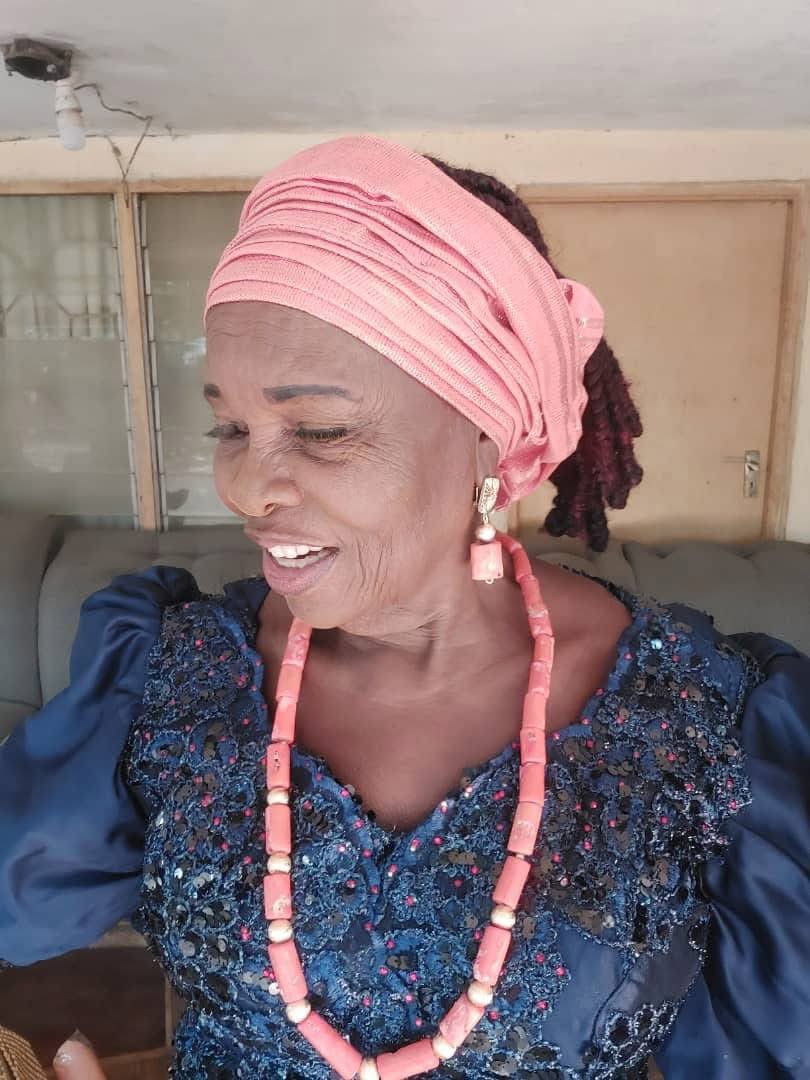 AfamDeluxo's tweet photo. 75-year-old Lady Mary Okoye, a retired headmistress, was kidnapped from her home in Umudara, Ihiala, Anambra, at 1PM on April 10, 2025. Masked men in a Lexus RX300 SUV carried out the abduction. @CCSoludo, Anambra govt, and security agencies. Please act now. @policeAnambraNG https://t.co/0AwaF5aLnI