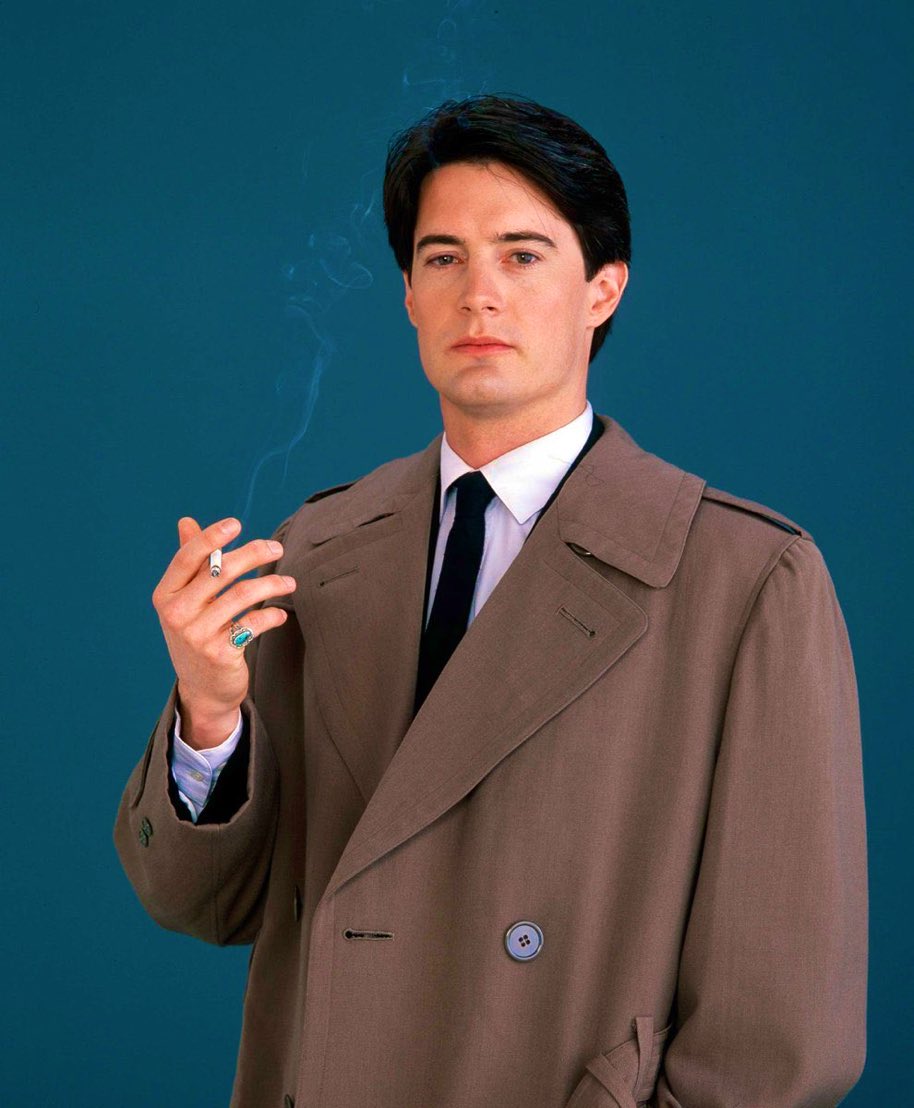 Twin Peaks Aesthetic 🚬 (@theb1ack1odge) on Twitter photo 
