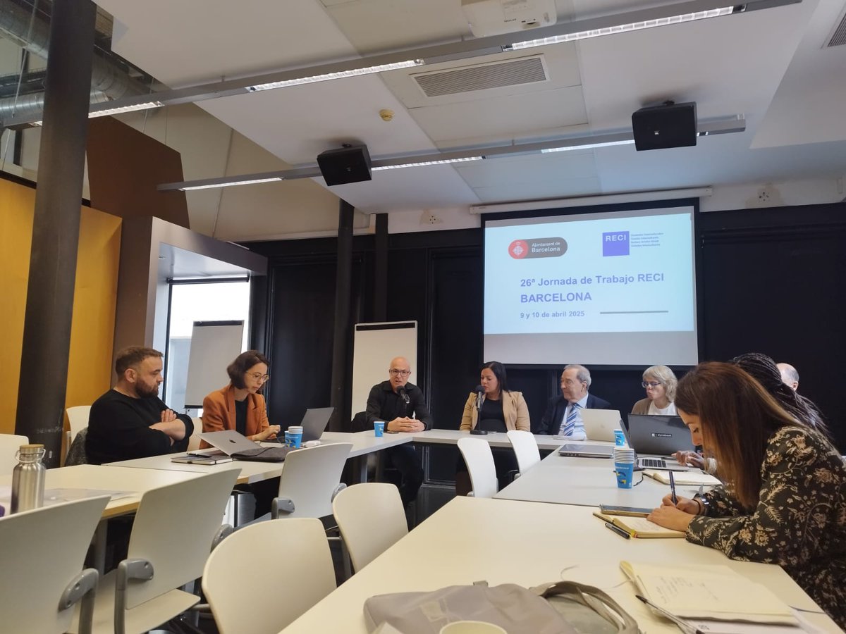 2a jornada de trabajo de la RECI: evaluación de las políticas públicas, servicios municipales orientados a mejorar la convivencia en diversidad y grupos de trabajo. Cerramos el encuentro con propuestas y ganas de seguir impulsando la interculturalidad a nivel local. 
🔜 Santader